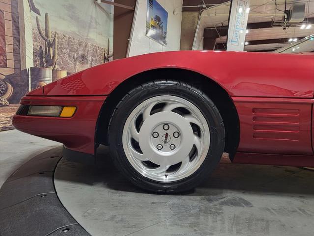 Photo of 1991 Dark Red Metallic Chevrolet Corvette