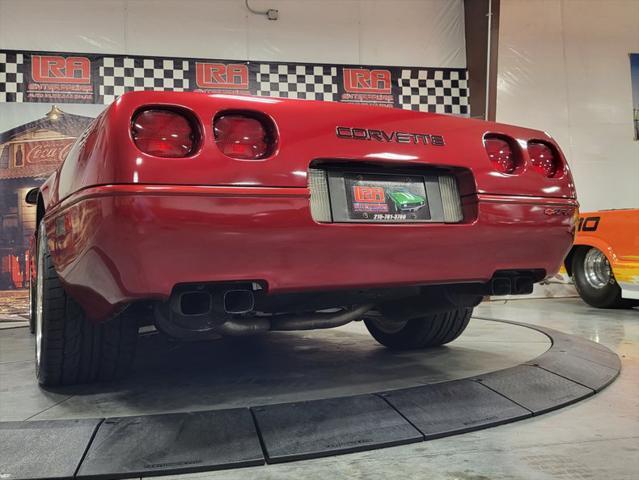 Photo of 1991 Dark Red Metallic Chevrolet Corvette