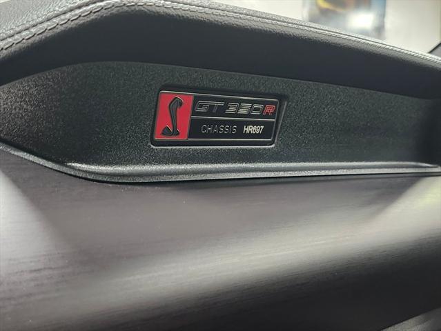 Photo of 2017 OXFORD WHITE Ford Shelby GT350R