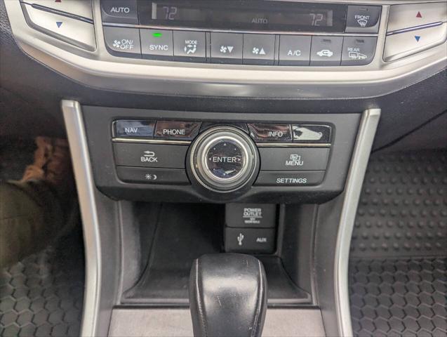 Photo of 2014 Crystal Black Pearl Honda Accord