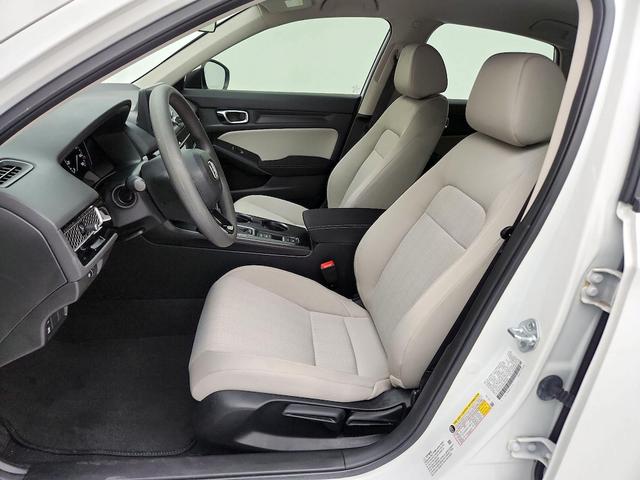 Photo of 2024 White Honda Civic