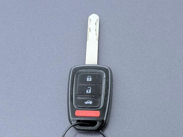 Photo of 2016 Gray Honda Civic