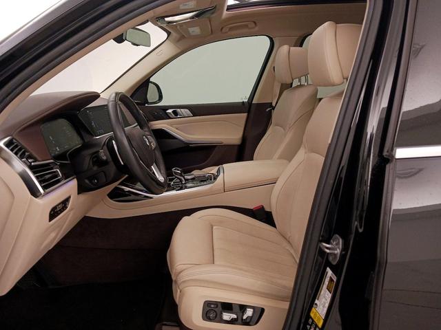 Photo of 2019 Black BMW X7