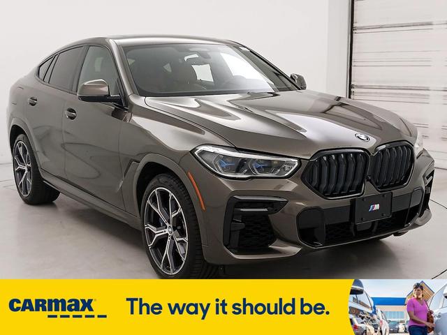 2022 BMW X6