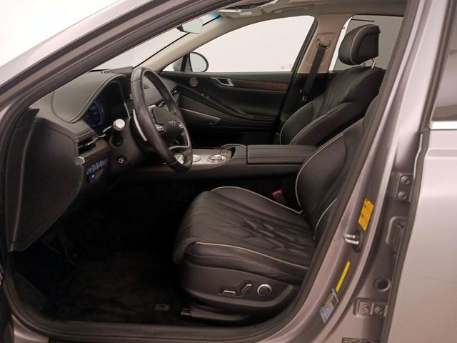 Photo of 2021 Silver Genesis G80