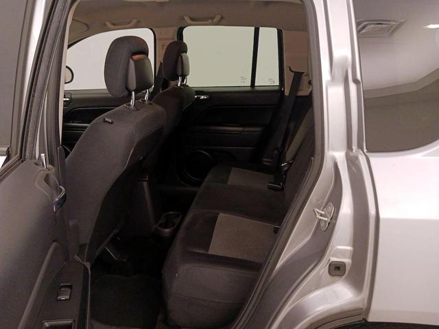 Photo of 2014 Silver Jeep Compass