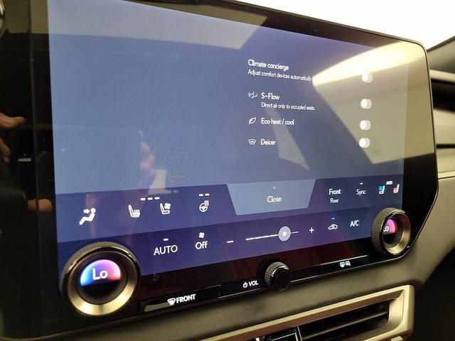 Photo of 2024 Black Lexus RX 350