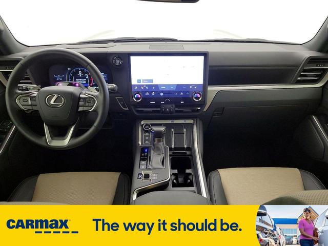 Photo of 2024 Gray Lexus GX 550