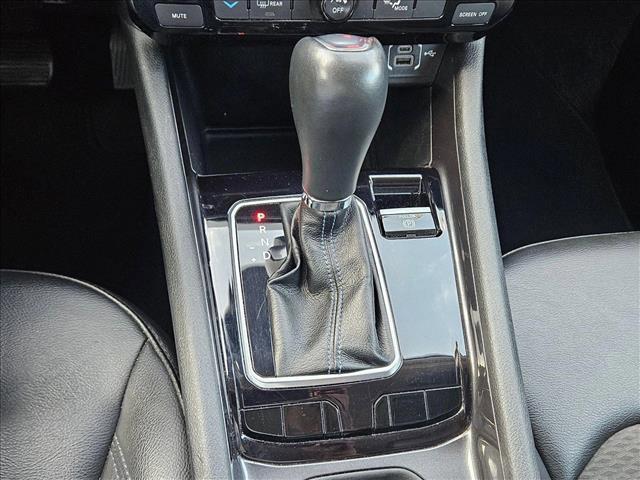 Photo of 2022 Granite Crystal Metallic Clearcoat Jeep Compass