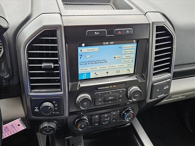 Photo of 2018 Oxford White Ford F-150