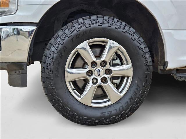 Photo of 2018 Oxford White Ford F-150