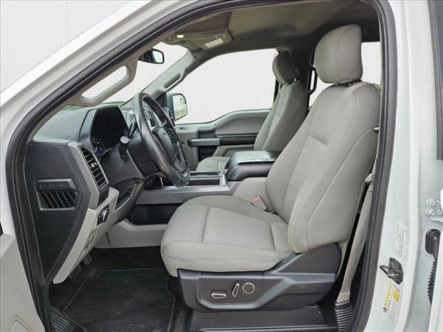 Photo of 2018 Oxford White Ford F-150