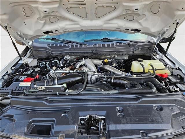 Photo of 2022 Oxford White Ford F-250