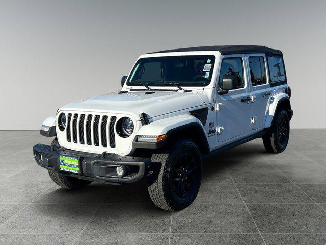 Photo of 2023 Bright White Clearcoat Jeep Wrangler