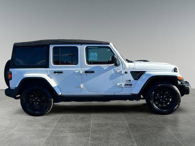 Photo of 2023 Bright White Clearcoat Jeep Wrangler