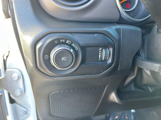 Photo of 2023 Bright White Clearcoat Jeep Wrangler