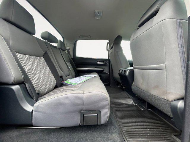 Photo of 2018 Gray Toyota Tundra