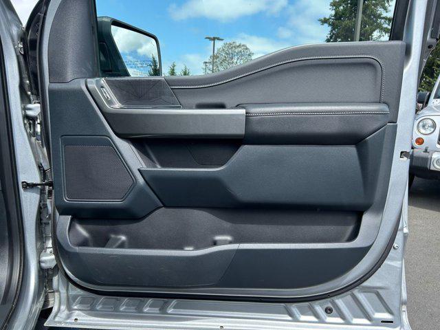 Photo of 2022 Iconic Silver Metallic Ford F-150