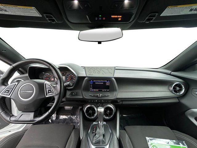 Photo of 2023 Summit White Chevrolet Camaro