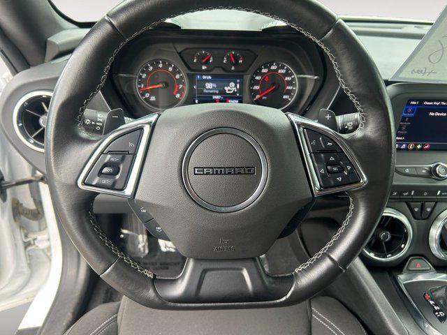 Photo of 2023 Summit White Chevrolet Camaro