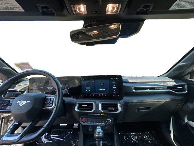 Photo of 2024 Silver Metallic Ford Mustang