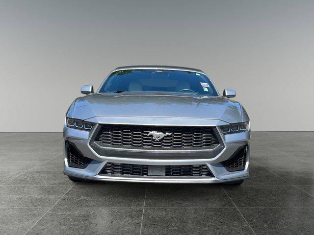 Photo of 2024 Silver Metallic Ford Mustang