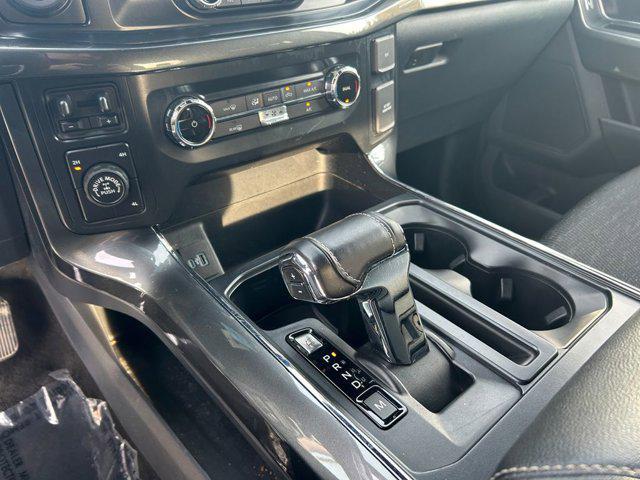 Photo of 2022 Oxford White Ford F-150