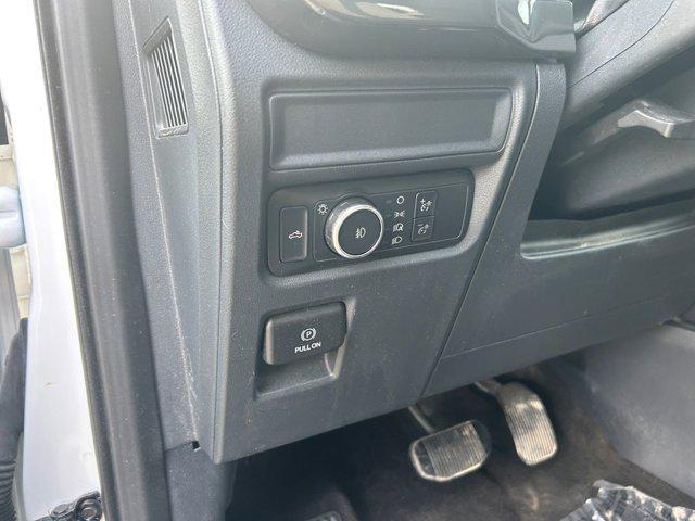 Photo of 2022 Oxford White Ford F-150