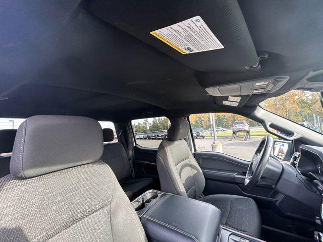 Photo of 2022 Oxford White Ford F-150