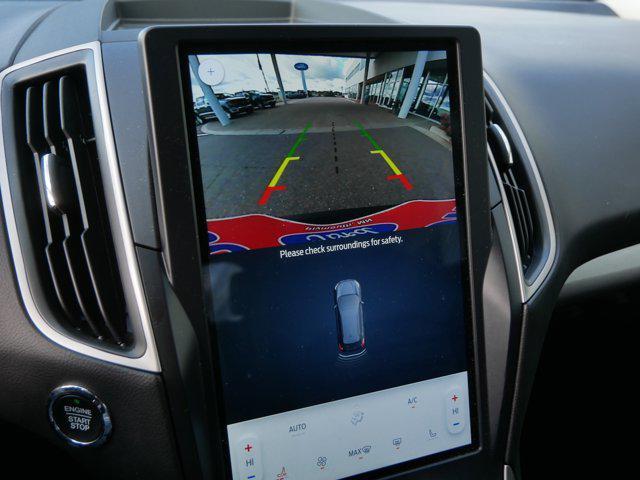 Photo of 2024 Agate Black Metallic Ford Edge