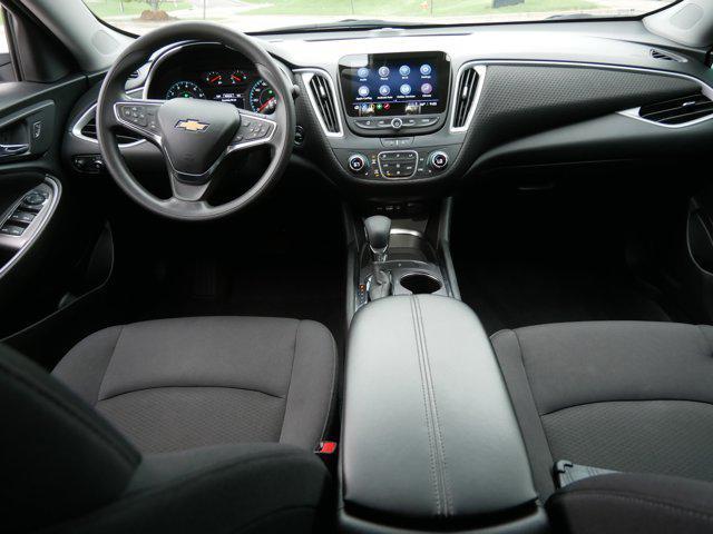 Photo of 2023 Summit White Chevrolet Malibu
