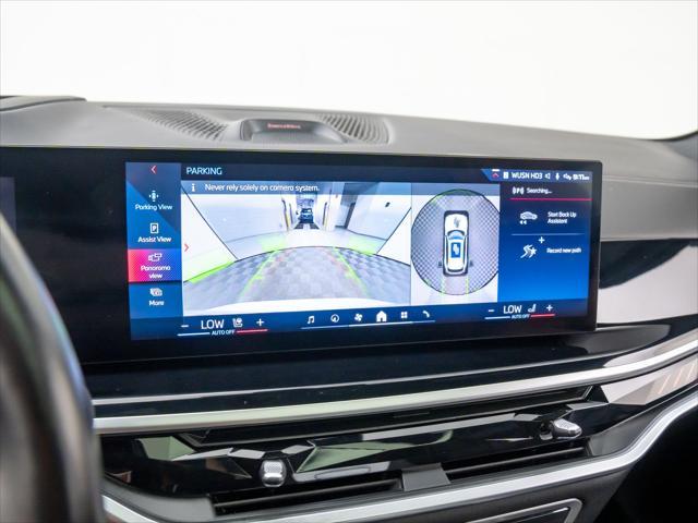 Photo of 2024 Mineral White Metallic BMW X5