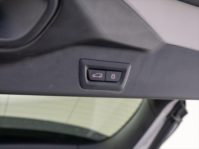 Photo of 2024 Mineral White Metallic BMW X5