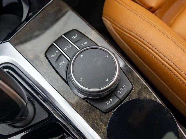 Photo of 2020 Black Sapphire Metallic BMW X3