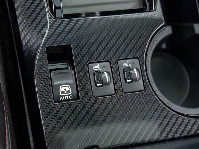 Photo of 2021 Super White Toyota 4Runner