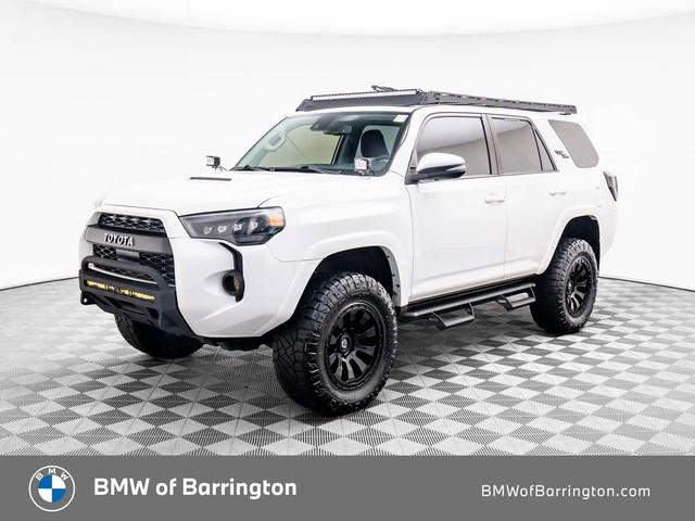 Photo of 2021 Super White Toyota 4Runner