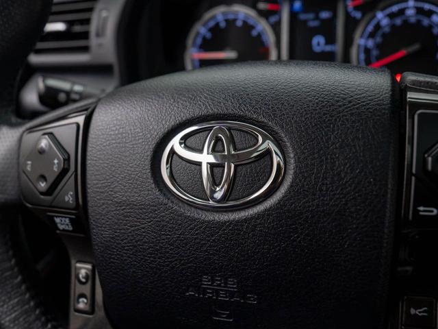 Photo of 2021 Super White Toyota 4Runner