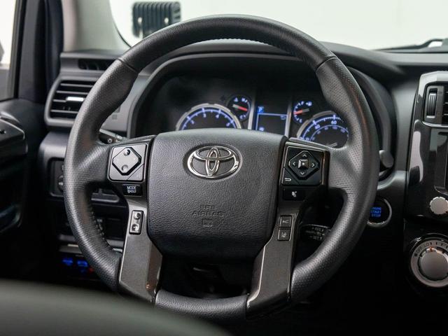 Photo of 2021 Super White Toyota 4Runner