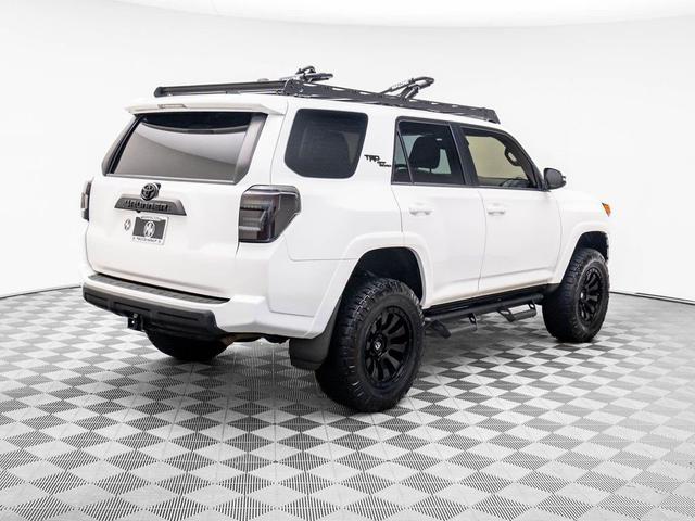Photo of 2021 Super White Toyota 4Runner