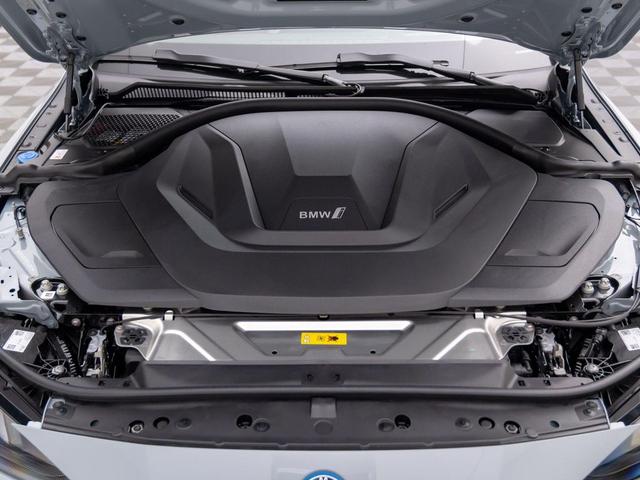Photo of 2025 Brooklyn Grey Metallic BMW i4 Gran Coupe