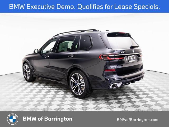 Photo of 2025 Black Sapphire Metallic BMW X7
