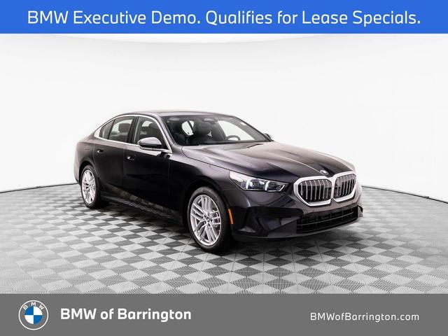 Photo of 2025 Black Sapphire Metallic BMW 530