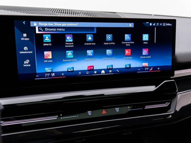 Photo of 2025 Black Sapphire Metallic BMW 530