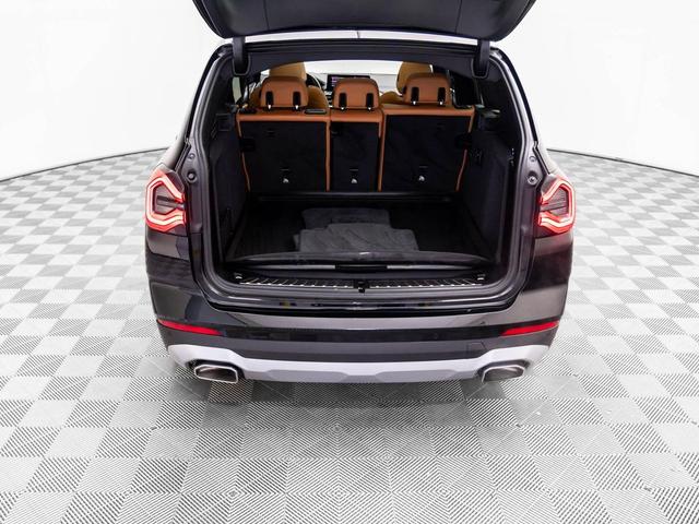 Photo of 2023 Jet Black BMW X3