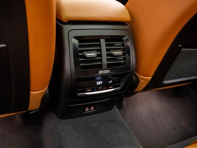 Photo of 2023 Jet Black BMW X3