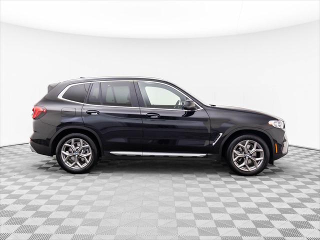 Photo of 2023 Black Sapphire Metallic BMW X3
