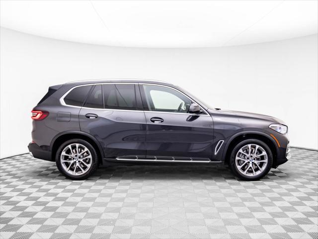 Photo of 2022 Dark Graphite Metallic BMW X5