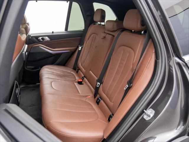 Photo of 2022 Dark Graphite Metallic BMW X5