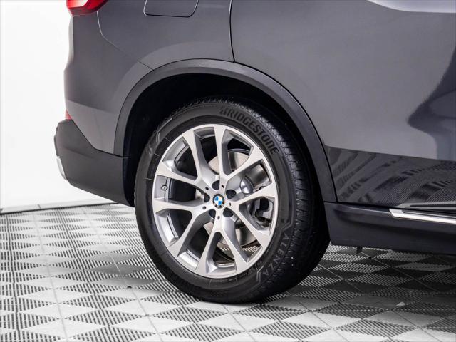 Photo of 2022 Dark Graphite Metallic BMW X5