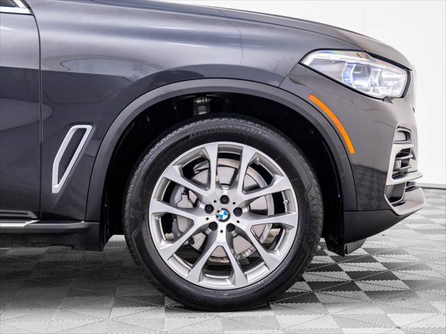 Photo of 2022 Dark Graphite Metallic BMW X5